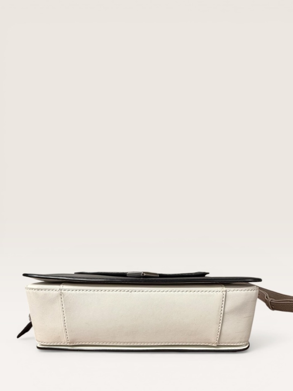 Alexander Wang black structured flap bag with snake detail - Picture 6 of 9